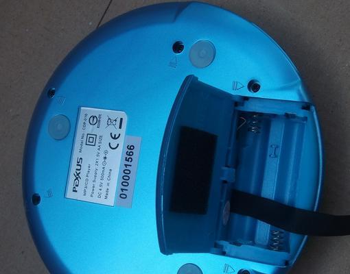 假如你最近安装或是更新到Ubuntu Gnome 14.04 LTS，你将能享受到一个稳定和可靠的Gnome shell体验。但Ubuntu 14.04中使用的是Gnome 3.10而并非最新的Gnome 3.12，那该如何升级到Gnome 3.12呢？升级前需要先了解为什么默认的是Gnome 3.10Gnome 3.12于3月下旬发布，虽然早于Ubuntu 14.04发布却并未集成在Ubuntu Gnome 14.04中。这是因为Gnome 3.12的开发周期使得其没有足够的时间进行审查和测试来支持LTS版本，默认的Gnome 3.10则能保证其稳定性。这就是不推荐升级至Gnome 3.12的原因。假如你已明了会遇到的风险还想升级至Gnome 3.12，你可以参看下面的方法。在升级之前请确保使用的是Ubuntu 14.04，同时安装了Gnome 3.10。假如你使用的是Unity等非Gnome桌面环境，还需要先安装Gnome 3.10。apt:gnome-shell(点击安装)然后确保系统已经更新，复制代码代码如下:复制代码代码如下:复制代码代码如下:sudo apt-get install ppa-purgesudo ppa-purge ppa:gnome3-team/gnome3-staging